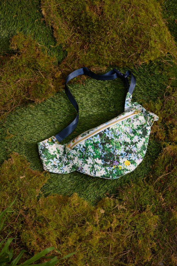 Wolf and Mishka 'Meadow' Hiker's Guide Bum Bag
