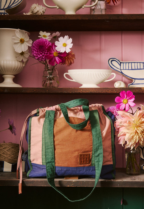 Nancybird Para Tote in Midnight