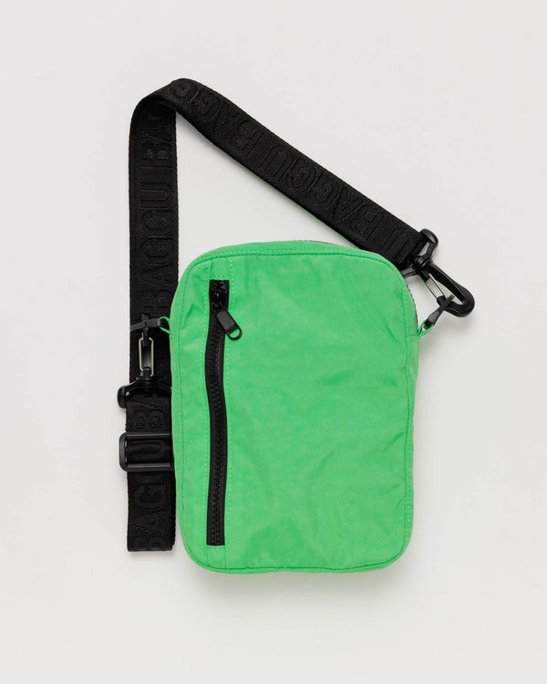 Baggu Sport Crossbody Bag in Aloe Green