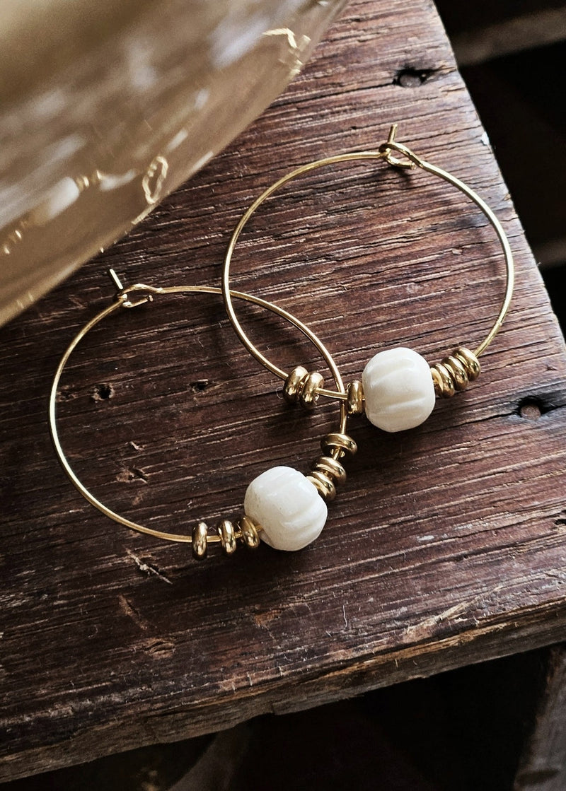 Paird Duchess Hoops