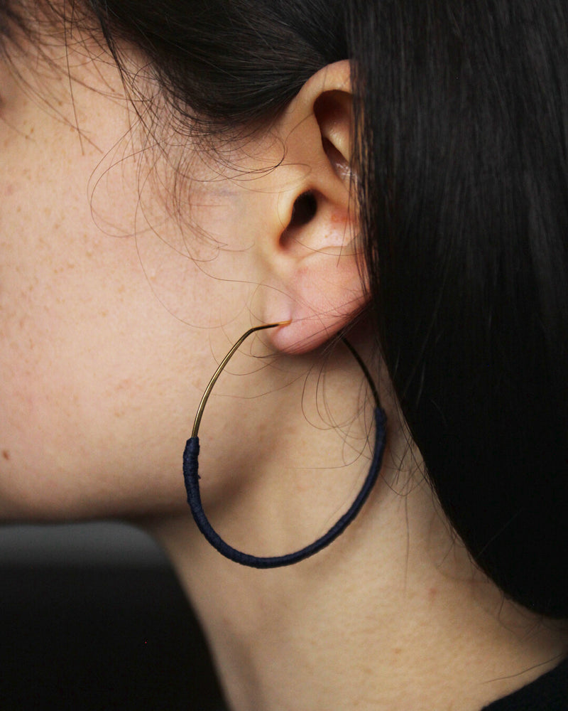 Lilly Buttrose Woven Hoop Earrings in Navy + Gold Plated