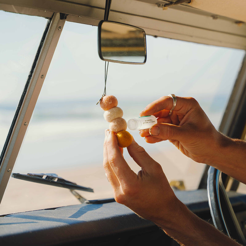 Smelly Balls Sun Seeker Set with Coconut + Lime Fragrance