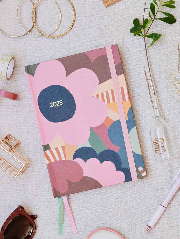 Write to Me x Rachel Castle 2025 Weekly Planner in Peony