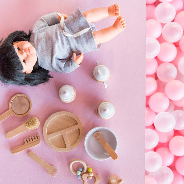 Make Me Iconic Doll Accessories Kit