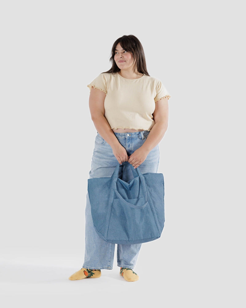 Baggu Travel Cloud Bag in Digital Denim