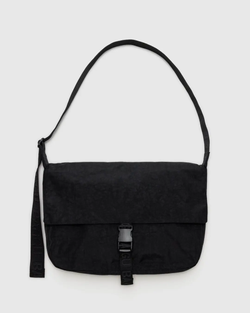 Baggu Nylon Messenger Bag in Black