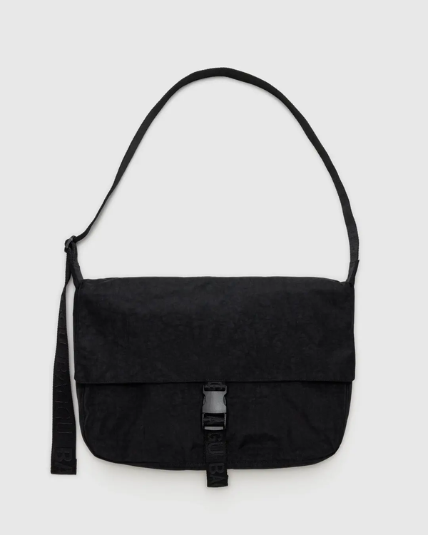 Baggu Nylon Messenger Bag in Black