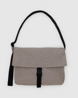 Baggu Nylon Messenger Bag in Dove