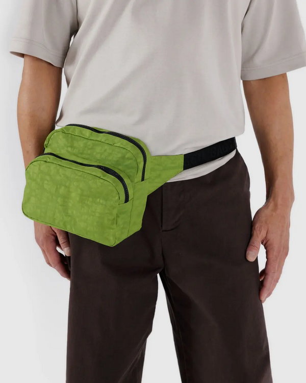 Baggu Fanny Pack Bag in Green Juice