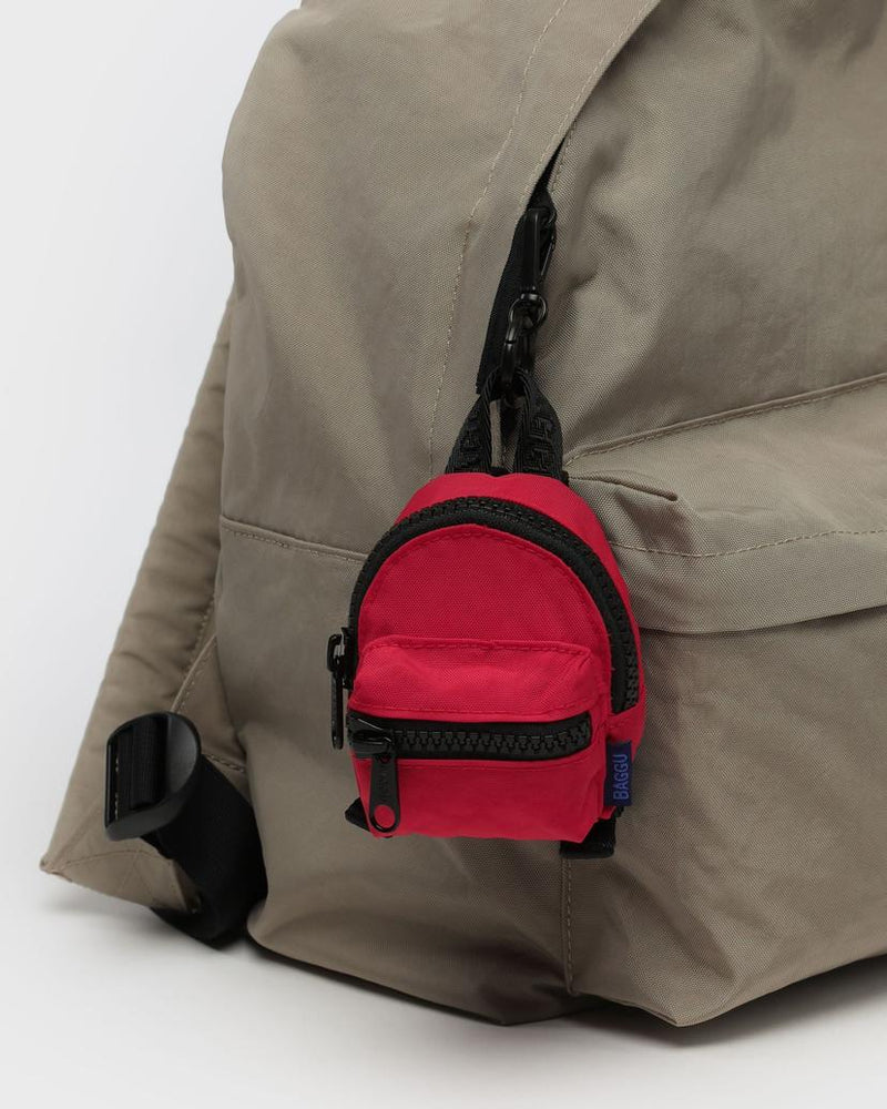 Baggu Backpack Charm in Candy Apple