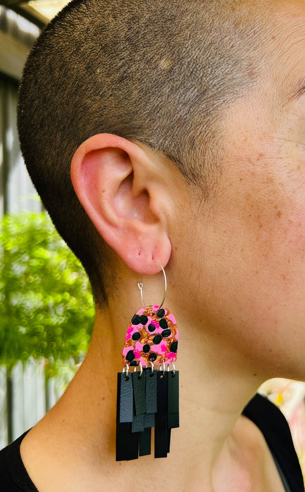 S.U.M. Valerie Dangle Jellyfish Pink