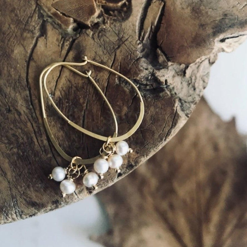 Paird Baby Pearl Cluster Hoops in Gold