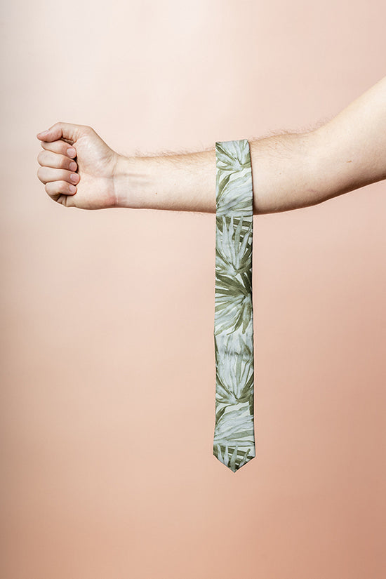 Peggy and Finn 'Fan Palm' Sage Cotton Tie