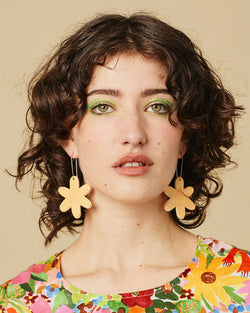 Togetherness Design 'Flowerburst' Earrings in Melon